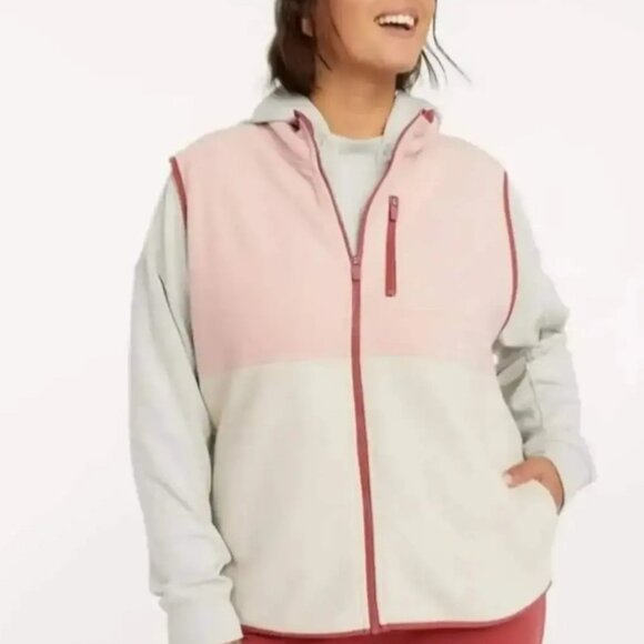 Brand new soft zippered vest size Large - Picture 3 of 3